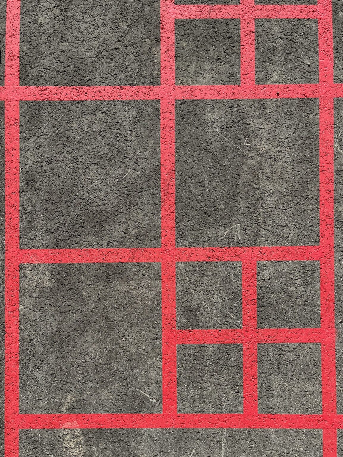 Lennurajast inspireeritud punase katendigraafika detail
